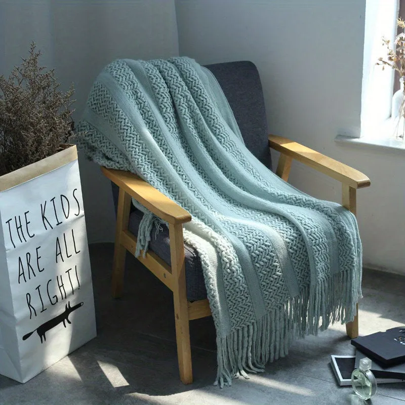 1pc Soft & Cozy Textured Throw Blanket - Vintage Decorative Knitted Design for Couch, Bed, Farmhouse & Home Decor - Perfect for Snuggling Up on Chilly Nights