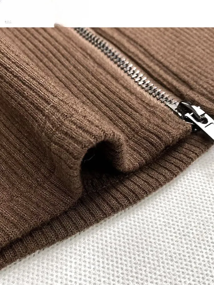 Coffee Slim-fitting Knitted Top