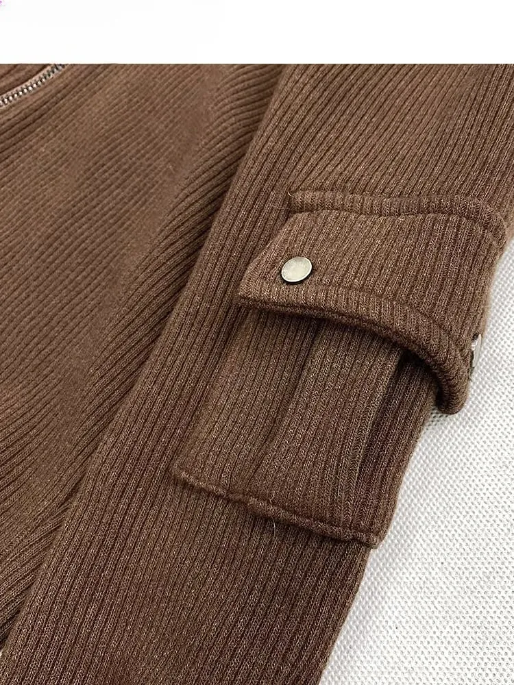 Coffee Slim-fitting Knitted Top