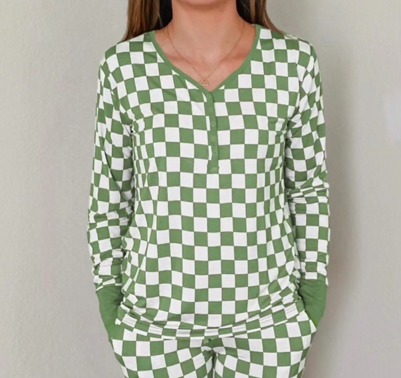 GRINCH CHECKERS WOMENS DREAM TOP