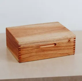 Modern Watch Box Organizer - Solid Cedar Wood Modern Watch Box Organizer - Solid Cedar Wood